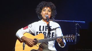 Esperanza Spalding, Formwela 4 (live), Fox Theater, August 2, 2024 (4K)