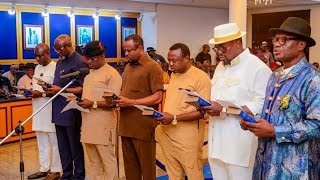 FUBARA SWEARS IN 23 LG CHAIRMEN AS WIKE BLOCKS LG HEADQUARTERS