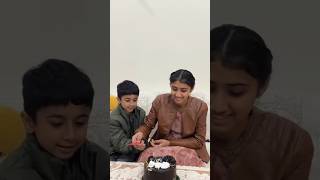 Cake cutting 🥧🎂 #viral #viralshorts2024 #enjoy #beautiful #fun #emotional