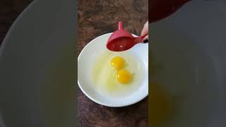 4 Ways to Separate Egg Yolks #shorts