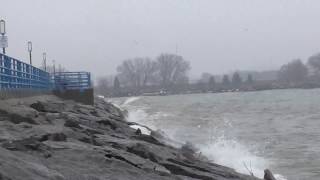 Lake Huron Alpena Michigan 2017!! Waves on The Water Splashing On Shore