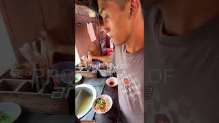 MIE AYAM SPECIAL TANPA TULANG PORSI BARBAR TERENAK DI JL HAYAM WURUK KULINER RECOMMENDED KOTA KEDIRI