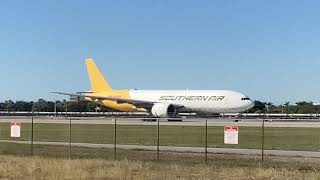 DHL - Boeing 777 take off at Miami