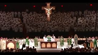 Pope's Mass USA New York Madison Gardens 2015