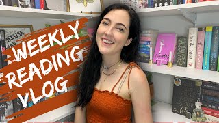 Weekly Reading Vlog || book shopping, horror manga, & battle royale movie party