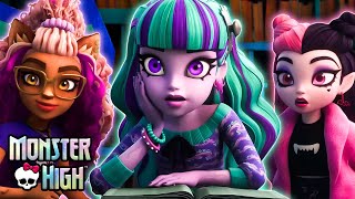 Monster High™ Latino | Una pijadama espeluznante