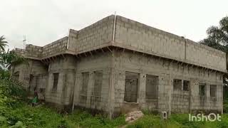 the surrounding hidden roof of 4 bedroom BUNGALLOW in NIGERIA 00234 8037729519 ugochukwu