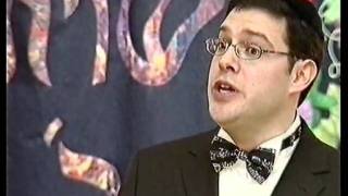 Chazzan Avromi Freilich sings Yiddish Medley