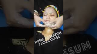 Huma Tabassum Facial class