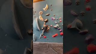 Sloppy beta, fun climb #bouldering #boulderinggym #climbing #fitness #rockclimbing