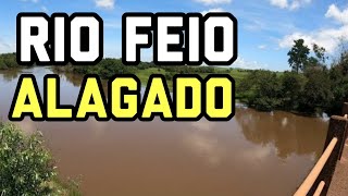 Rio feio alaga após chuvas intensas / Luiziânia SP