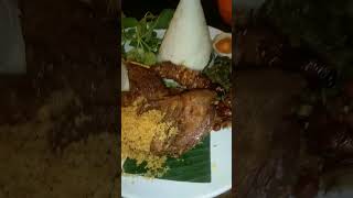 hujan terus mending makan bebek goreng dan bebek bakar #bebekbakar #bebekgoreng #bebek