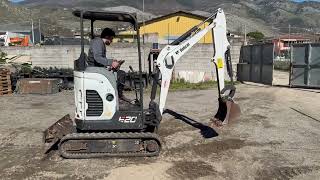 MINIESCAVATORE BOBCAT E20 GIROSAGOMA 2015