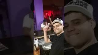 namorar pra que ? prefiro está solteiro...-(bamboo dance bar)