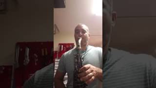 Lick in the style of Gerald albright...