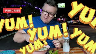 BEST NIGHT MARKET FOOD IN THAILAND // Jomtien Night Market