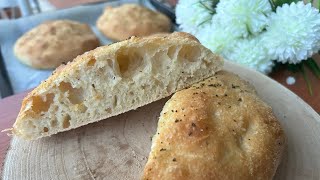 Focaccine al rosmarino… buone,belle e facili da preparare #ricettafacile #focaccine #focaccia