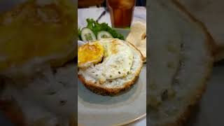 nasi goreng telor ceplok# cafe ayom Jaktim murah enak#shortvideo