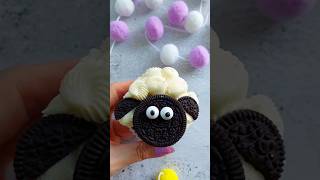 Easy way to decorate your Cupcakes on Eid #eid #eidmubarak #eidspecial #cupcake #eidaladha #sheep