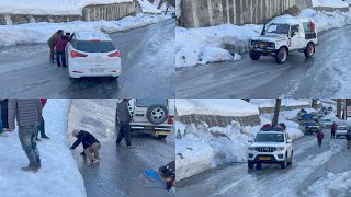 Sliding cars on Black Ice | Subha Subha Atal Tunnel ma saab faas gaye 😰