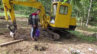 MOVING BOULDERS AND CORALS IN THE PROPERTY