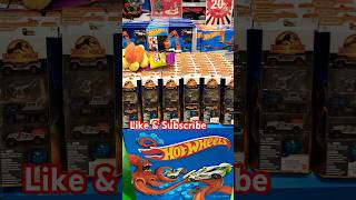 Funtime 🤪🏎️ with Hiyan at Hot wheels Store #shorts | Hiyan & Mommy| cocomelon