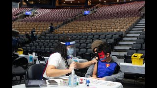 Children being injected at the Scotiabank Arena in Toronto, Canada 12/12/21