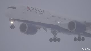 15 Minutes of Snowy Weather Spotting Arrivals and Departures 12R KMSP/MSP - March 9 2023