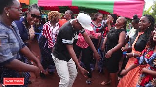 Great dancing styles at a friend's Kikuyu Traditional wedding [RURACIO] in Maragua, Muranga county.