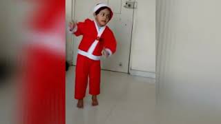 Kids funny dance with song