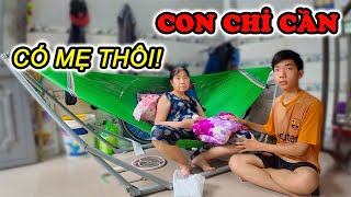 32. Con trai 16 tuổi bất lực nhìn mẹ chống chọi với ung thư