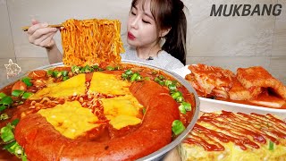 SUB) 땡초듬뿍🌶치즈듬뿍🧀 킬바사 부대찌개 계란말이( ft.라면+당면사리 ) 김치 먹방 BUDAE JJIGAE ROLLED OMELET REAL SOUND ASMR MUKBANG