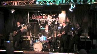 The Intoxicators - Indira - Surf Guitar 101 2012 Convention