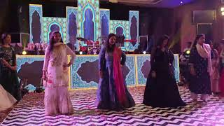 friends group dance  | banni song, lagdi hai thai, nachne de saare. #wedding #dance  #sannipal