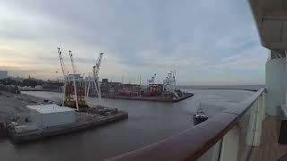 Buenos Aires Port Short