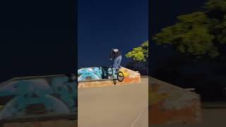 #reels #bmx #bmxparts #shortvideo #youtube #youtubeshorts #bmxpark #slowed #park #bmxstreet