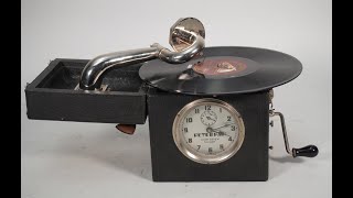 Peter Pan Grammophon Clock Uhr