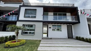 M210 Casa en Venta, El Refugio Querétaro