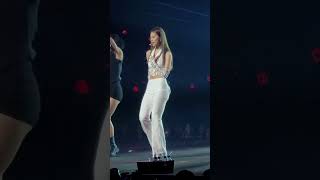 20230628 TWICE 트와이스 READY TO BE Chicago Day 1 - Tzuyu Solo - Done For Me