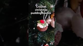 Crochet a Christmas pudding bauble. Crochet tutorial #crochetforbeginners #crochet