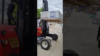 GOOD FORKLIFT DRIVING SKILLS! #forklift#skills #accidentnews#safetyfirst #smooth #machine #operator