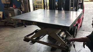 Southworth Hydraulic Lift Table 2,000 Lbs. x 46" x 52" Stock #9195HP