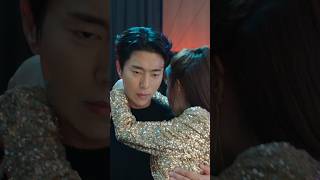 The way he came to protect her 🥰 #youtube #kdrama #shorts #yt