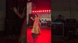 Dance on Rajasthai song #lehenga #dance #weddingdance #rajasthani #shekhawati #shorts #theuniverse