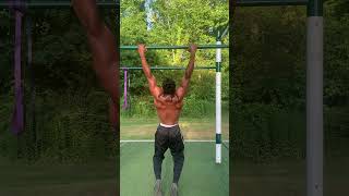 I couldn’t muscle up until I did this 😪 #calisthenics #muscleup