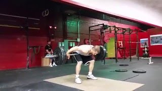 Snatches above knee 70kg