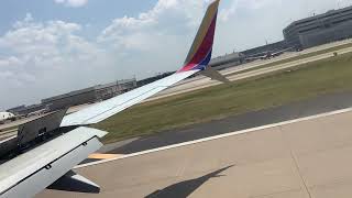 Leaving runway runway 13L and taxiing to gate 4 at Dallas love ￼ Field