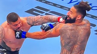 Eye poke pissed him off so he knocks him the f*ck out!!! | Justin Tafa vs Austin Lane | UFC 293