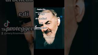 #padrepio #devotional Benedicimi e proteggimi