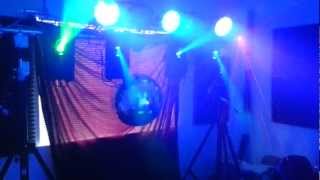 MOBILE DJ LIGHT SHOW  SYNCHRONIZED PERFECTLTY